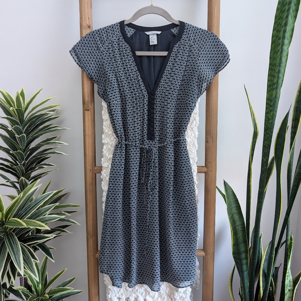 H&M V-Neck Flutter Sleeve Dress